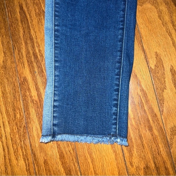 Libby Edelman Blue Two-Tone Cropped Frayed Hem Jeans Size 16 - Picture 2 of 9